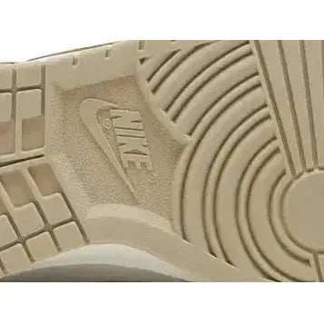 Nike Dunk Low Metallic Gold (W)