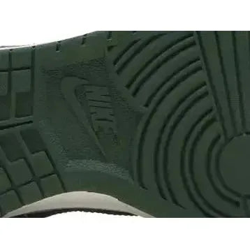 Nike Dunk Low George Green Navy