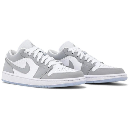 Nike Air Jordan Low Sneakers