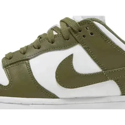 Nike Dunk Low Olive (W)